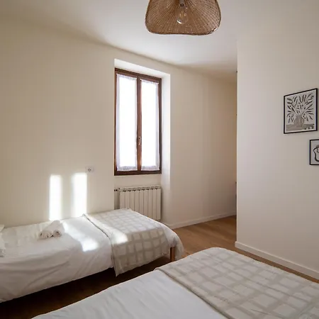 Casa Petra - Wi-fi Gratuito Лено